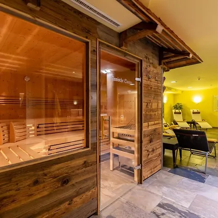 Gasthof Baren Holzgau