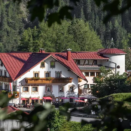 Hotel Baeren 2*