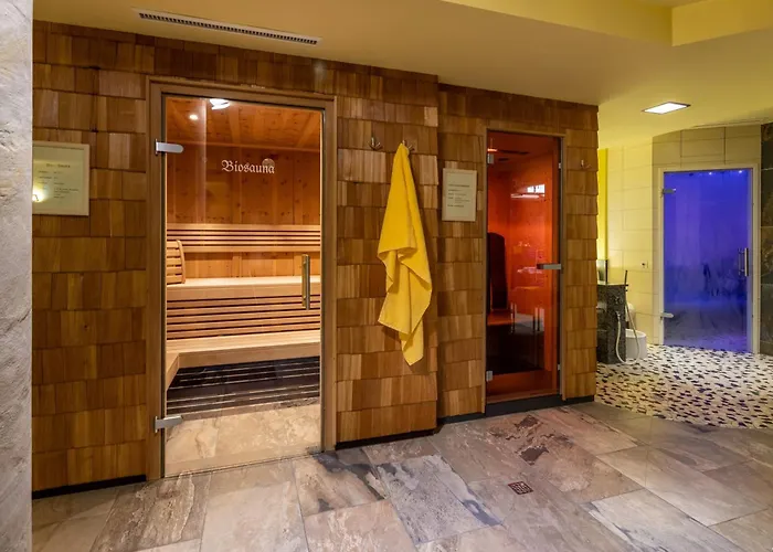 嘎斯霍夫巴林酒店 2* 豪尔兹高