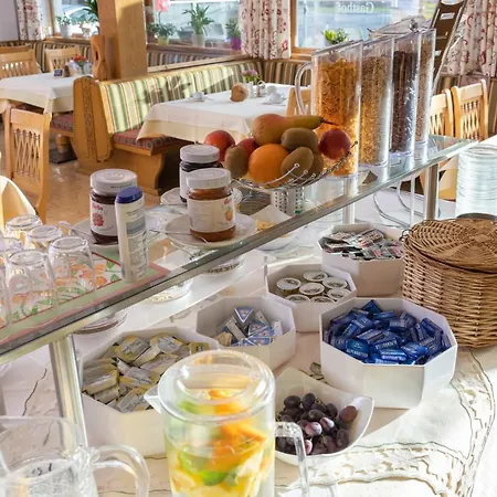 Hotel Baeren Holzgau