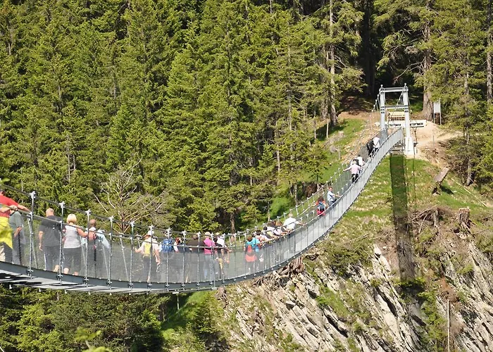 Hotel Baeren Holzgau